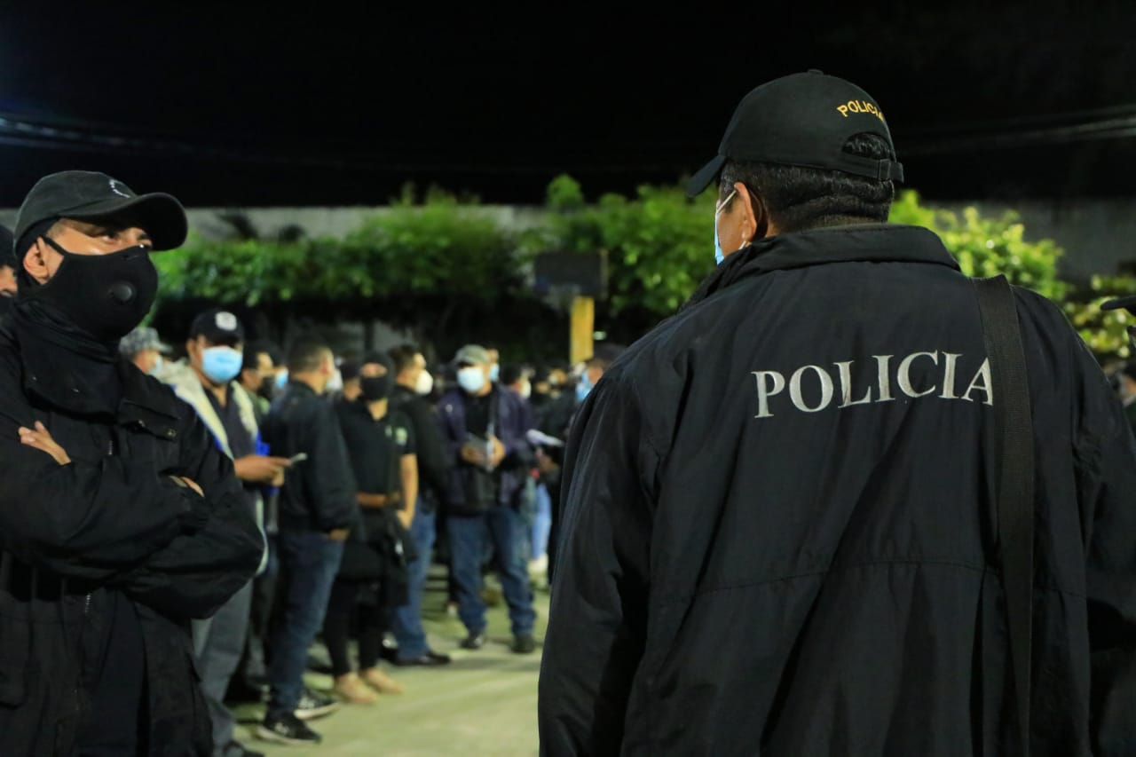 pnc-captura-a-varios-miembros-de-la-pandilla-18-en-operativo-realizado-esta-madrugada